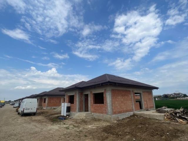 Casa Clinceni 4 camere/400mp teren/120 mp utili