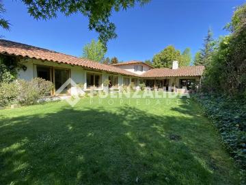 CASA Club de Golf La Dehesa | 4 Dormitorios por 33000.00 en Lo Barnechea