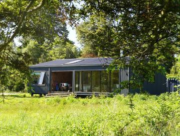 Casa Coihue: Patagonian River Retreat