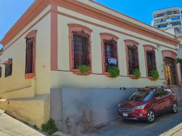Casa Colonial en Centro Historico. Amplio patio estilo Hacienda