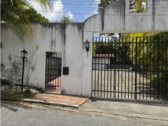 Casa Colonial para la Venta en Alto Hatillo