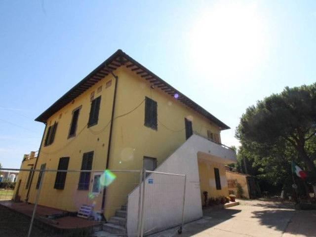 Casa colonica in vendita a Empoli