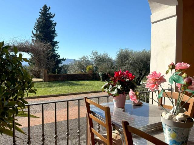 Casa colonica in vendita a Pistoia