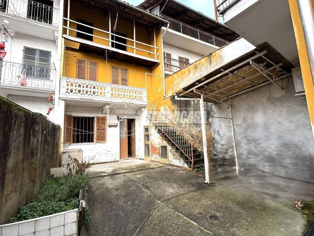 Casa colonica in vendita a Settimo Rottaro