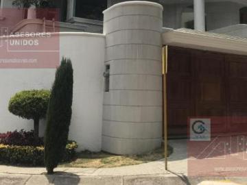 Casa Colinas del Bosque