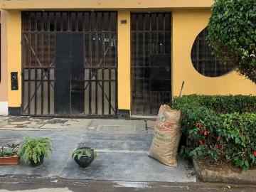 Casa como Terreno en Venta Santiago de Surco