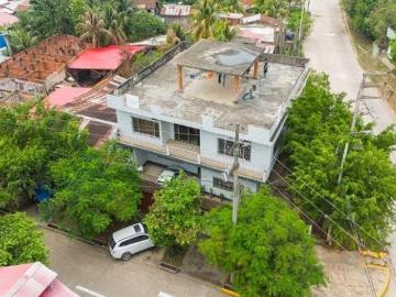 CASA COMO TERRENO IDEAL PARA NEGOCIO