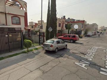 CASA COMPRA VENTA CREDITO O RECURSOS PROPIOS AV JOSE MARIA MORELOS Y PAVON MZ 51 LT 1, CASA B, COLON