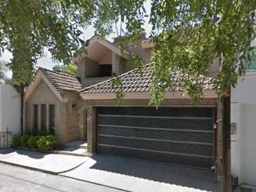Casa con 5 habitaciones y 295 m2 superficie de terreno en venta, Mirasierra