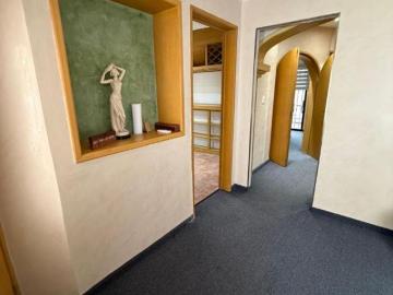 Casa con 6 recámaras de 140 m2 superficie de terreno en venta en Supermanzana 325