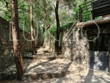 Casa con 890 m² superficie de terreno, 3 recámaras en venta en Los Ocotes, Tepoztlán