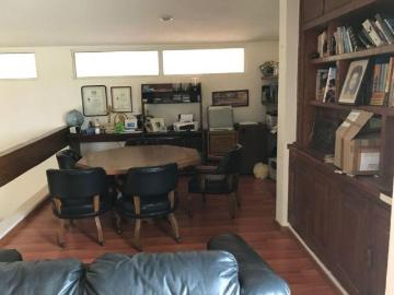Casa con 970 m² superficie de terreno, 3 habitaciones en venta en Victoria, vista al campo de Golf