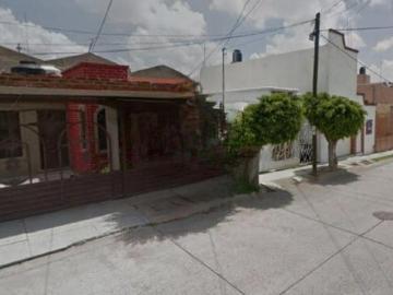 Casa con 130 m² superficie de terreno y 3 recámaras en venta, Hacienda las Mandarinas, Guanajuato