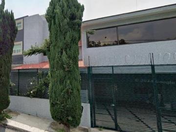 Casa con 132 m² superficie de terreno, 3 habitaciones en venta en Santa Cruz del Monte