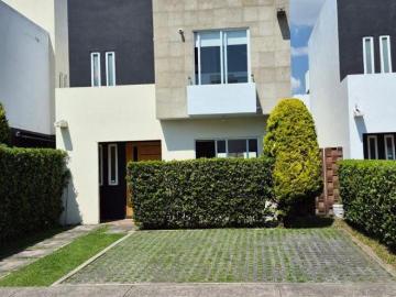 Casa con 200 m² de terreno y 3 recámaras en venta en Foresta