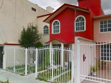 Casa con 214 m² de terreno y 3 recámaras en venta en Pachuca de Soto, Hidalgo