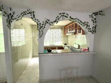 Casa con 2 habitaciones de 50 m² superficie de terreno en El Laurel en venta