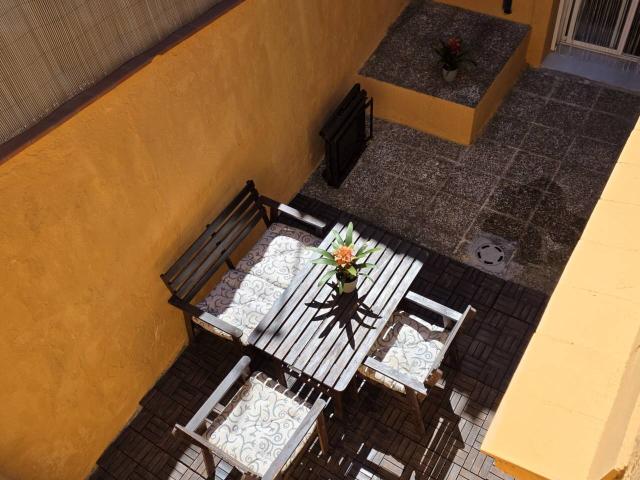 CASA CON 2 TERRAZAS PRIVADAS EN VILASSAR DE DALT — LUZ, ENCANTO Y VIDA EXTERIOR TODO EL AÑO