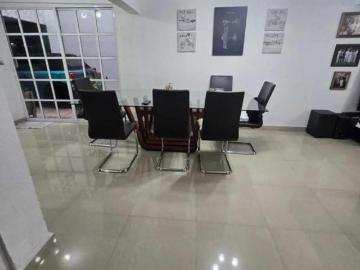 Casa con 3 habitaciones en venta, 153 m² superficie de terreno en Tlalnepantla de Baz