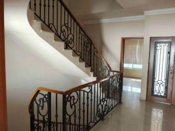 CASA con 3 habitaciones en Venta, 339 m² de const CUMBRES MEDITERRÁNEO