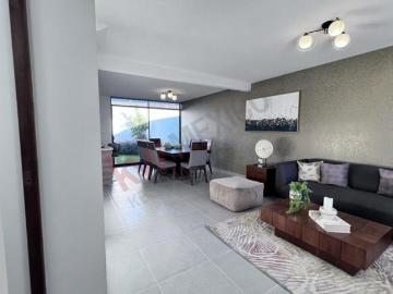 Casa con 3 recámaras una con balcón MODELO CONFORT PRIVADA RAMBLA SAN BLAS DESDE $1,996,270
