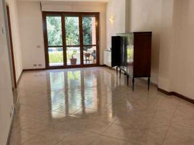 casa con terrazzo Centro