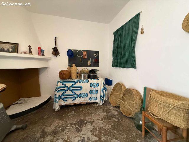 Casa con terraza en venta en Vélez de Benaudalla