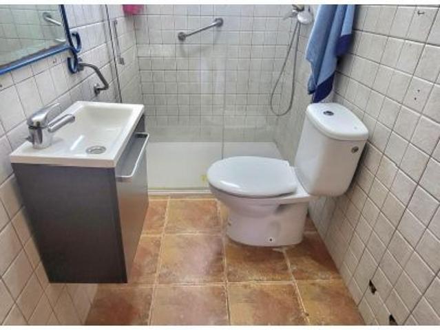 CASA CON TERRENO EN EL CHARCO ROTO ALTO – DOS VIVIENDAS INDEPENDIENTES EN UNA SOLA PROPIEDAD NO HI
