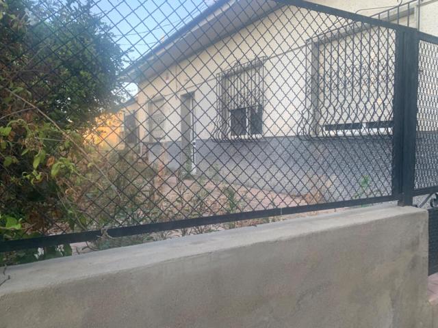 Casa con terreno en la huerta