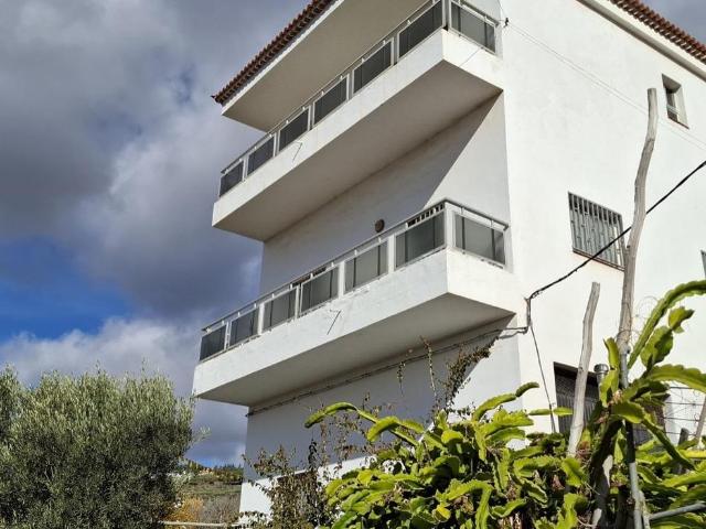Casa con Terreno en La Sabinita, Arona