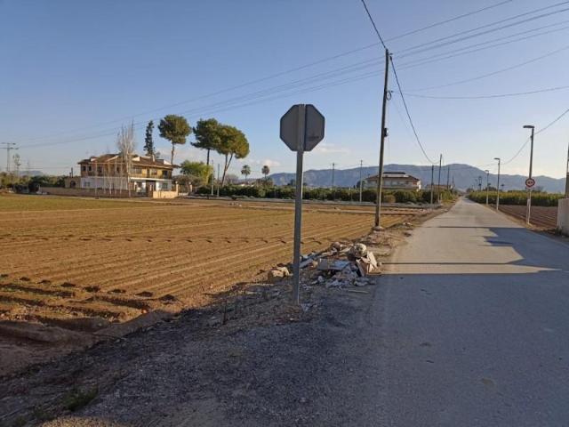 Casa con terreno en venta en Murcia, Llano de Brujas