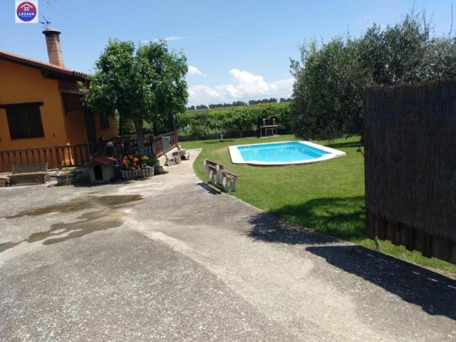 Casa con terreno en venta en Marcilla, SAN BARTOLOME