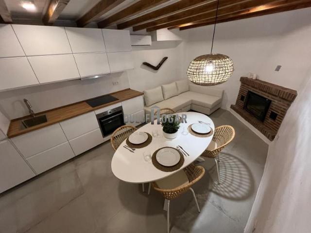 Casa con terreno en venta en Moclinejo, Manchones