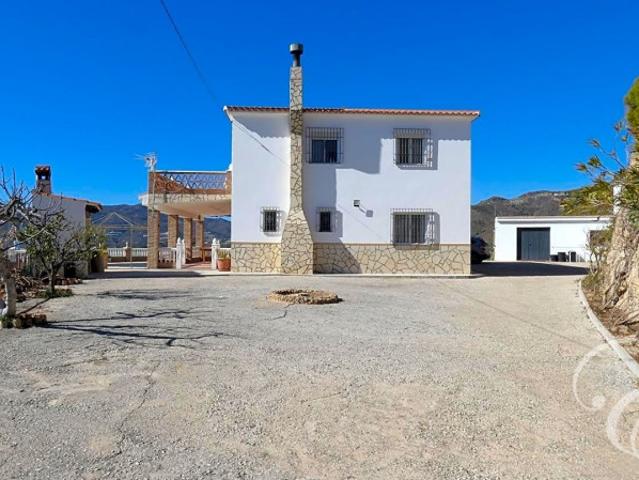 Casa con terreno en venta en Molvízar, Molvizar