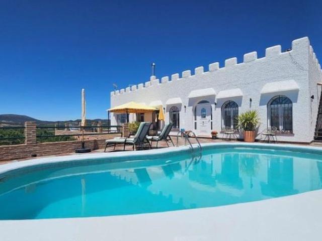 Casa con terreno en venta en Oria, Oria