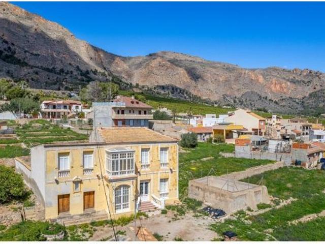 Casa con terreno en Venta en Orihuela, Alicante