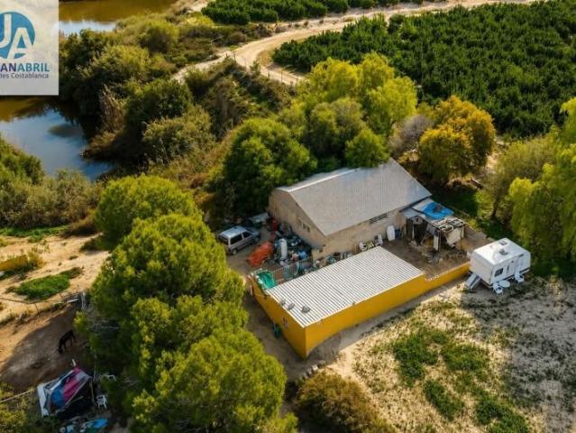 Casa con terreno en venta en Alicante, Ciudad de Asís Font Calent El Bacarot