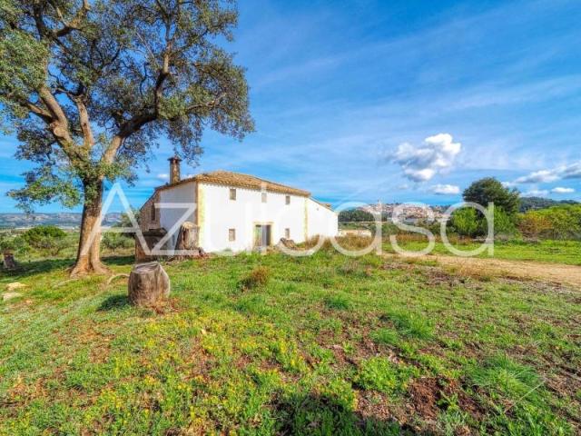 Casa con terreno en venta en Banyeres de Mariola, Banyeres de mariola