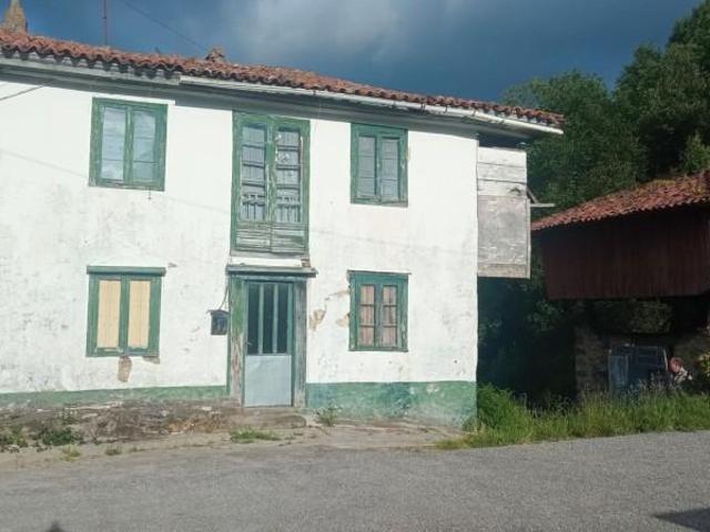 Casa con terreno en venta en Cudillero, Área de Avilés