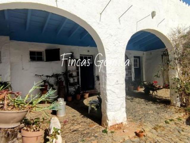 Casa con terreno en venta en Ciutadella de Menorca