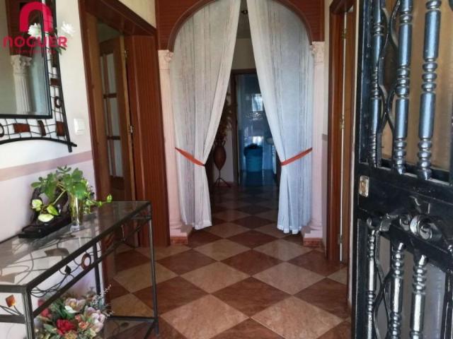 Casa con terreno en venta en Córdoba, El Higuerón