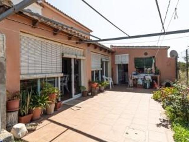 Casa con terreno en venta en Denia, LM KM 4 AL 6