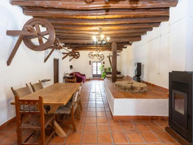 Casa con terreno en venta en Dílar, Dilar pueblo