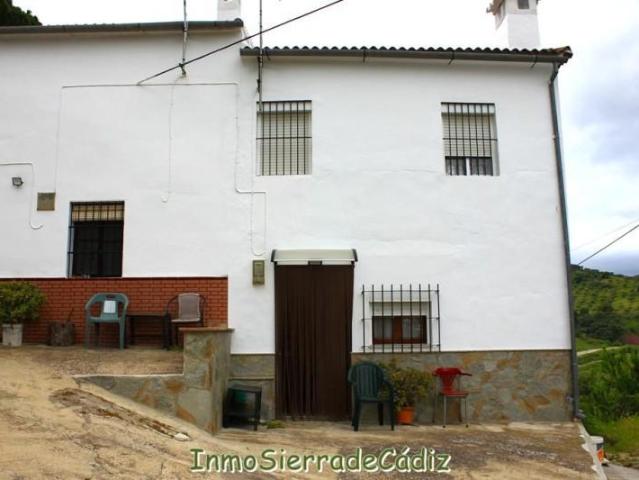 Casa con terreno en venta en El Gastor, El Gastor