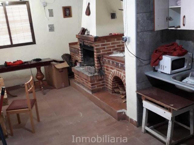 Casa con terreno en venta en Fuentelcésped, Diseminados, 09471