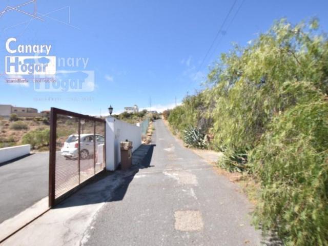 Casa con terreno en venta en Granadilla de Abona