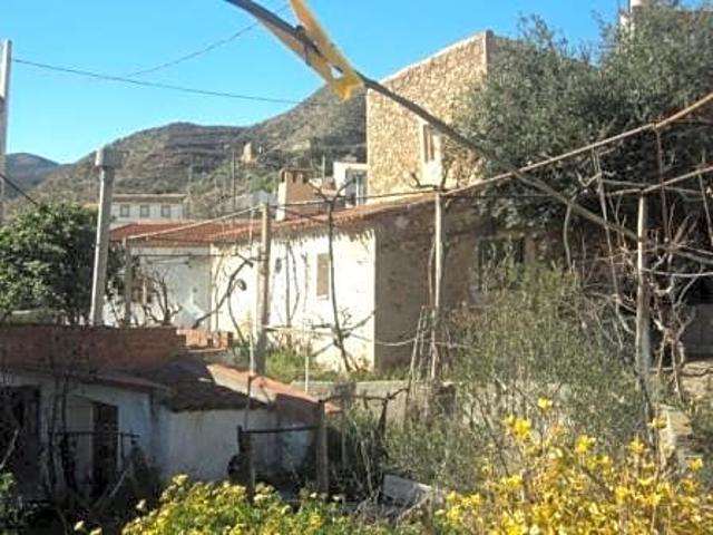 Casa con terreno en venta en Lubrín, Lubrin, 04271