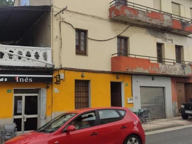 Casa con terreno en venta en Ponferrada, Priaranza