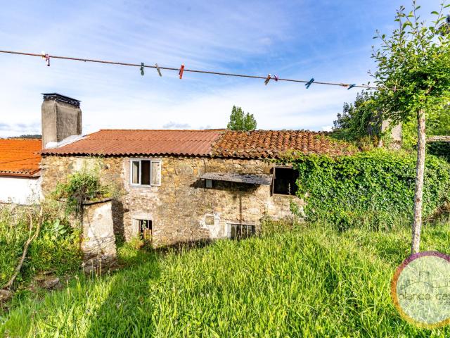 CASA con TERRENO para REHABILITAR por 29.990 € en CARBALLO A Coruña