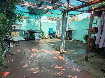 Casa con terreno 230 m² y patio – Lo Prado | 3 Dormitorios por 180000. 00 en Lo Prado